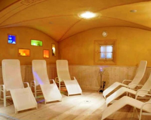 Hotel Presena Пасо дел Тонале Екстериор снимка