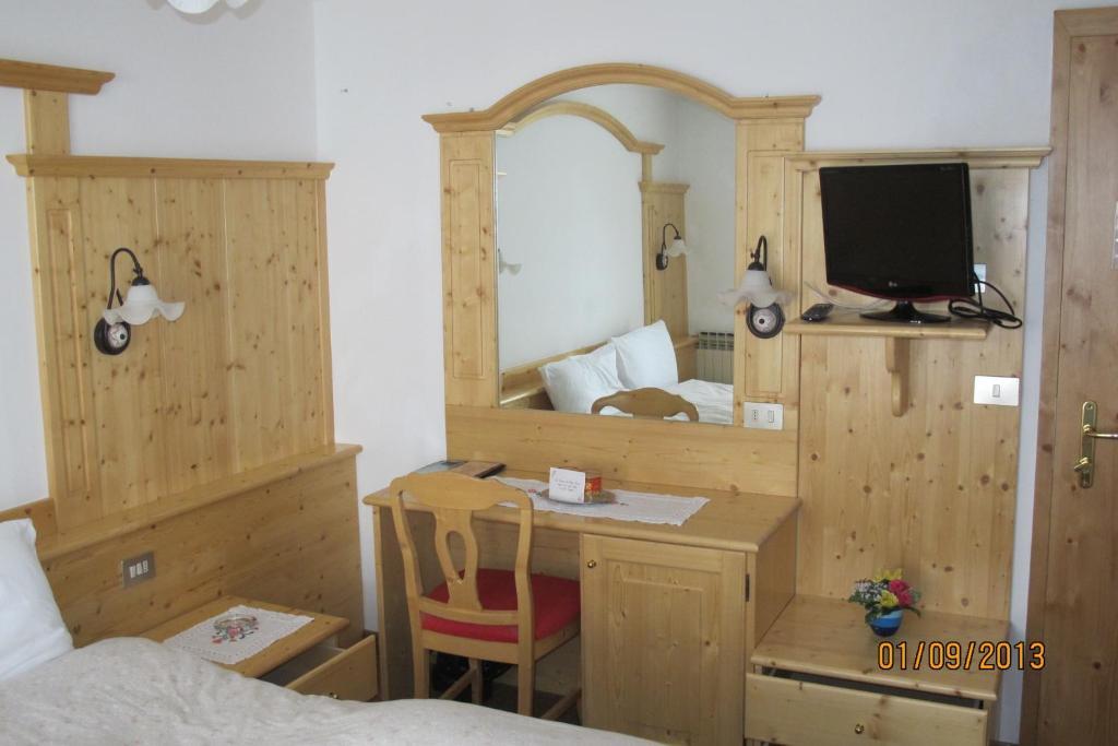 Hotel Presena Пасо дел Тонале Екстериор снимка